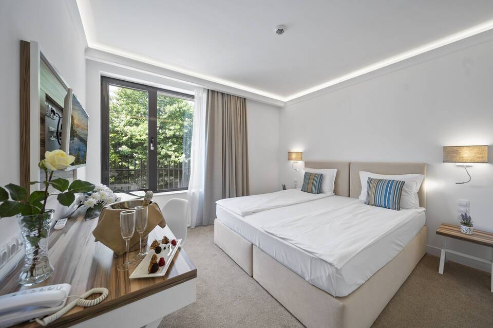 Hvd Nympha Hotel 2