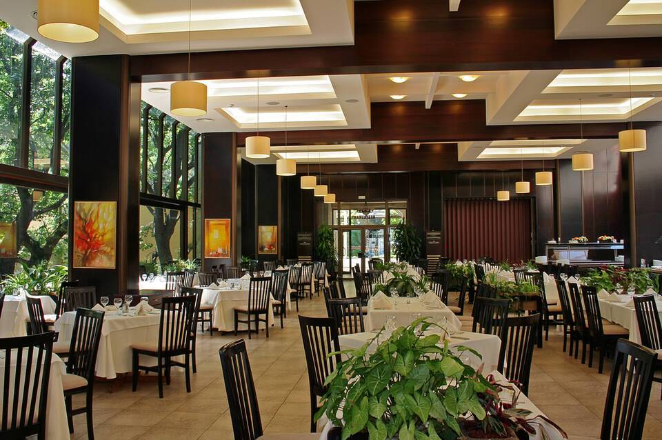 HVD Riviera Beach Hotel 3