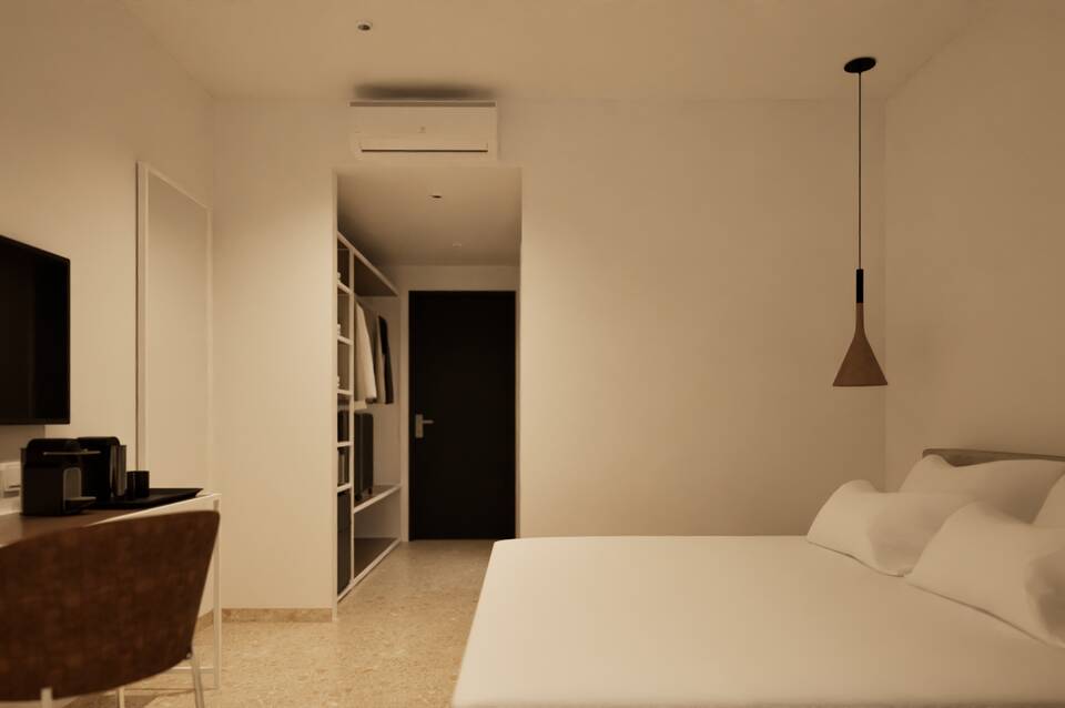 Aiora Aqua Resort 5
