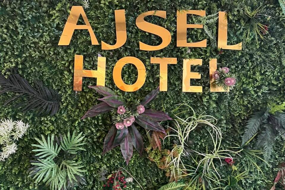 Ajsel Hotel 4