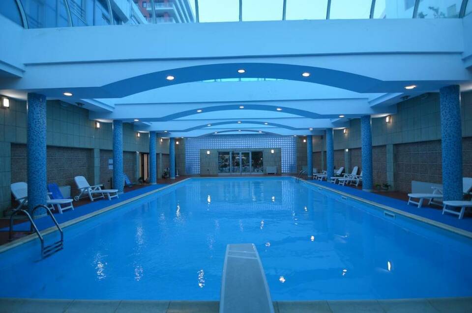 Vlora International 1