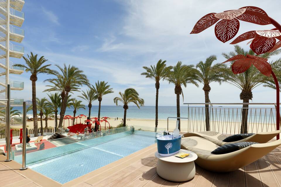The Unexpected Ibiza Hotel 1