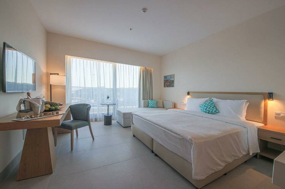 Poseidon Beach Resort 3