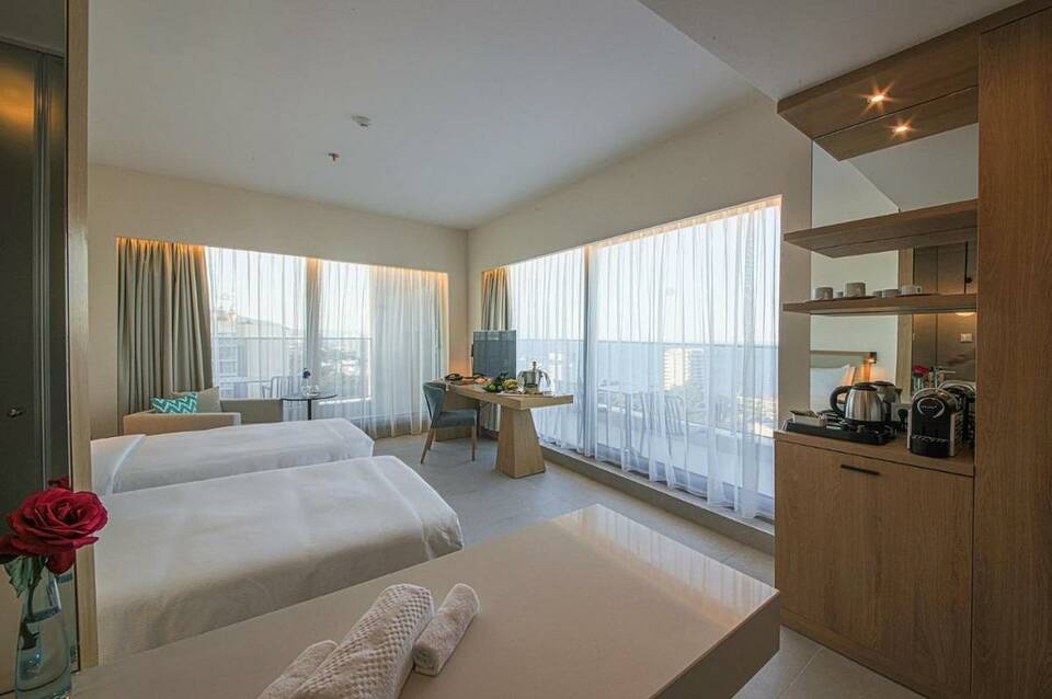 Poseidon Beach Resort 5