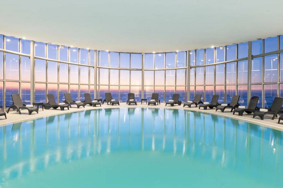 Eurostars Oasis Plaza 2