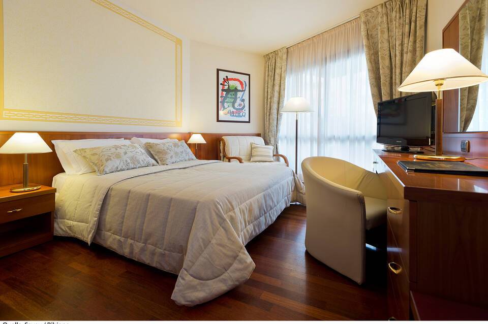 Savoy Beach Hotel & Thermal Spa 1