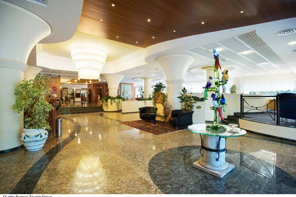 Savoy Beach Hotel & Thermal Spa 4