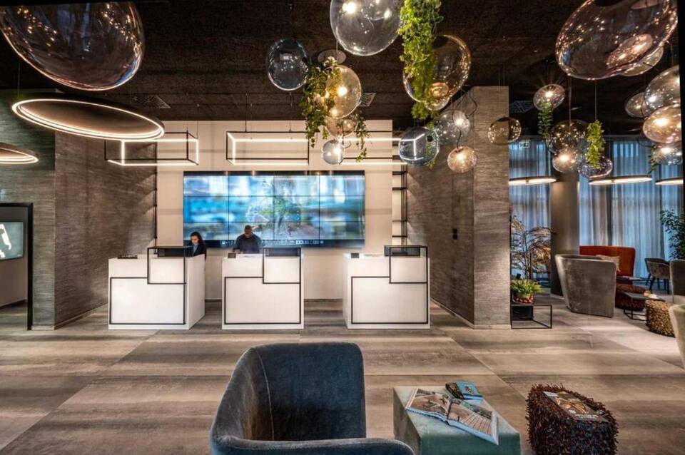 J44 Lifestyle Hotel 4