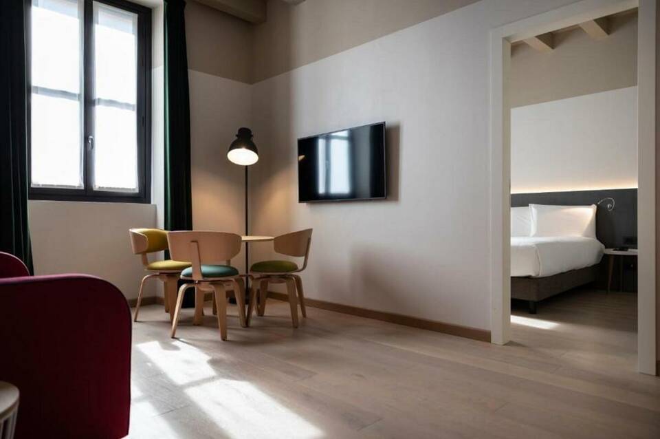 Savona 18 Suites 4