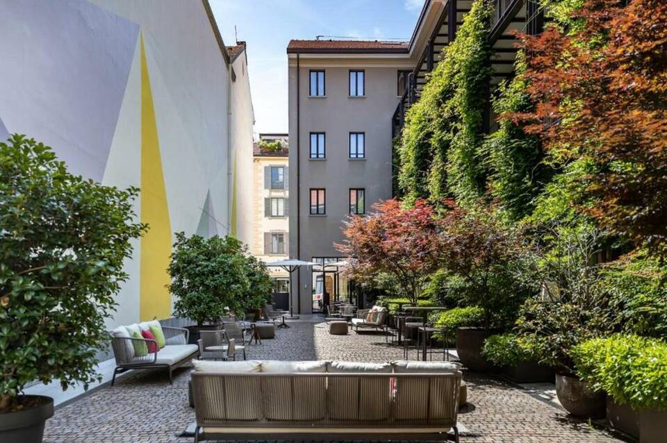 Savona 18 Suites 5
