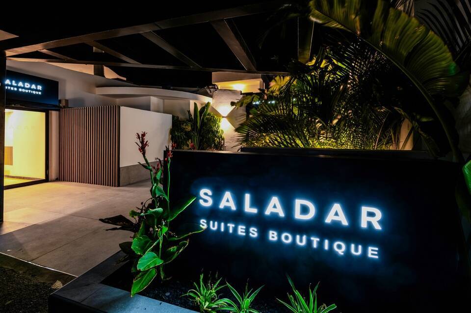 Saladar Suites Boutique 2
