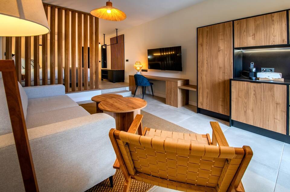 Saladar Suites Boutique 4