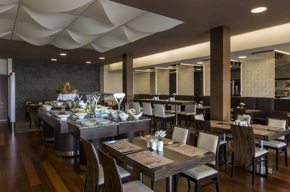 Richmond Istanbul Hotel 1