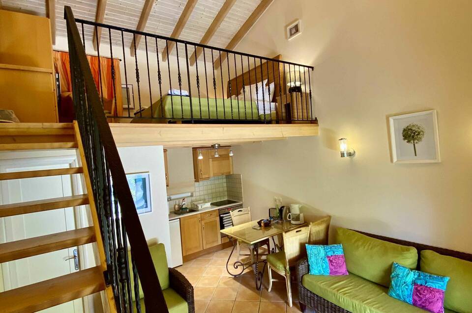 La Riviera Barbati Seaside Luxurious Apartments & Villas 3