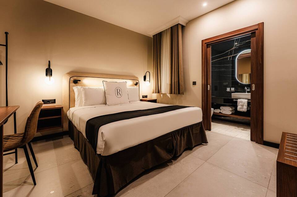 Royale Sainte Helene Boutique Hotel 1