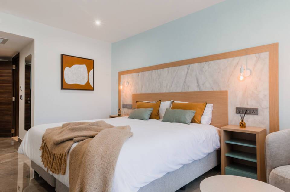 Reef Hotel & Spa 4