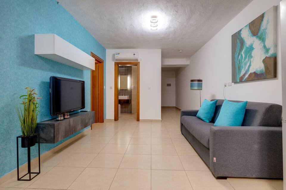 Sliema Tigne Suites 3