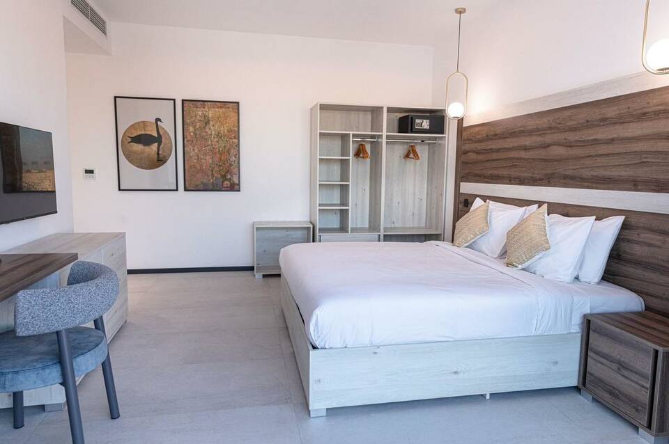 CA Sand Dune Hotel 5