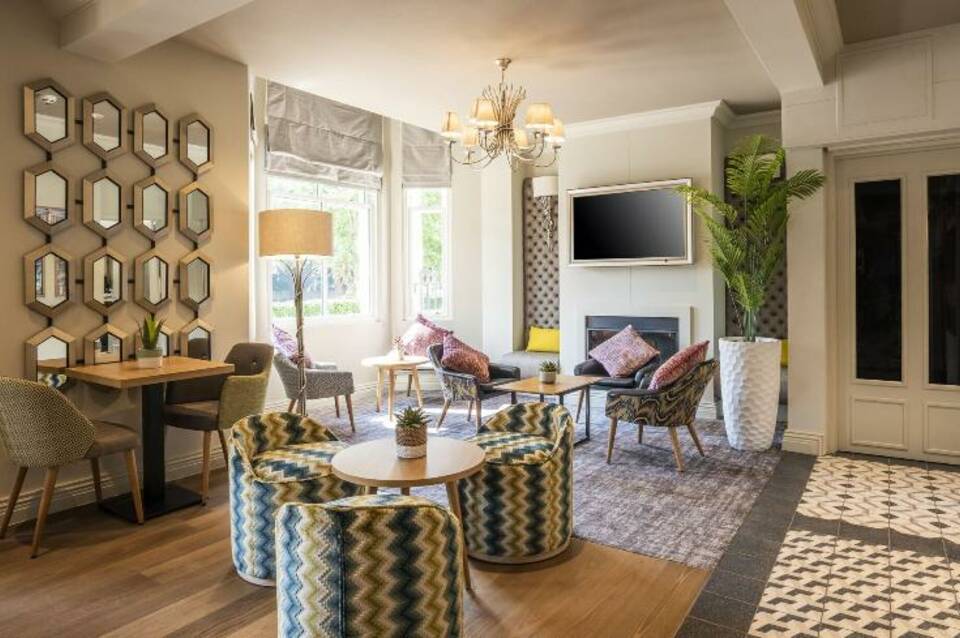 Point A Kensington 5