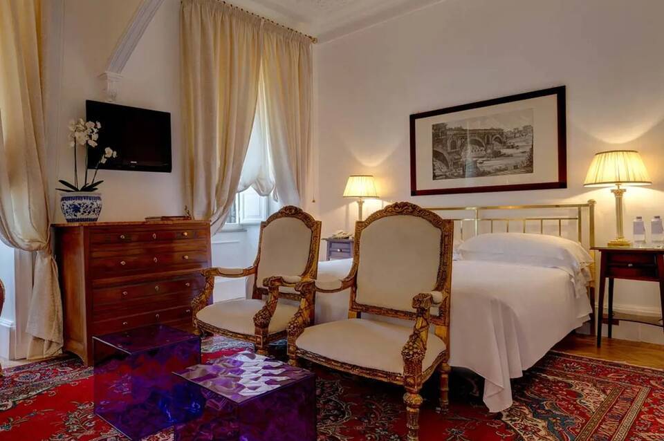 Grand Hotel Plaza 1