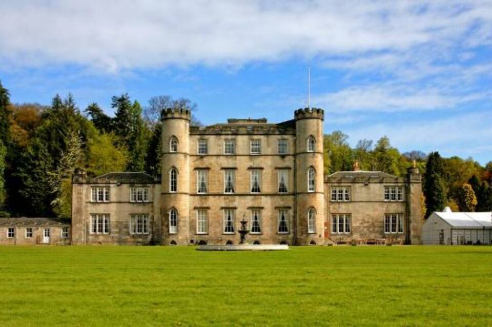 Melville Castle 3
