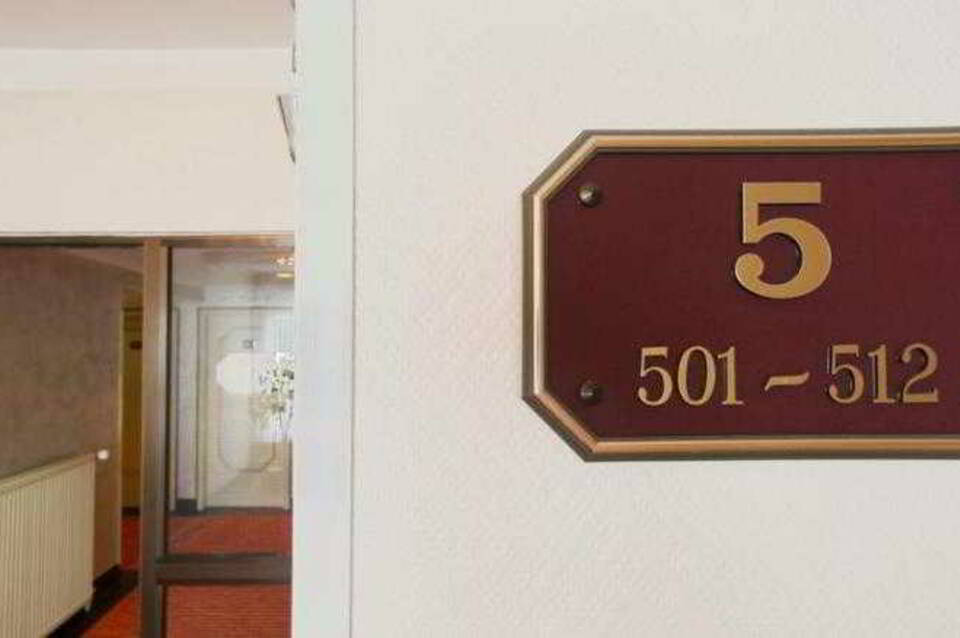 Hotel Senator 1