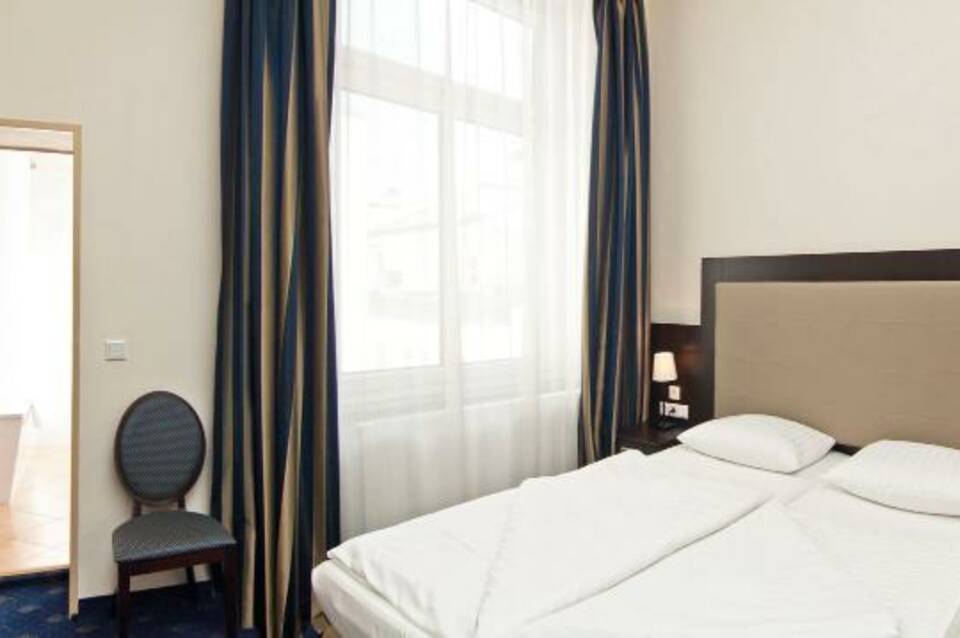 NOVUM Hotel Continental Hamburg 1
