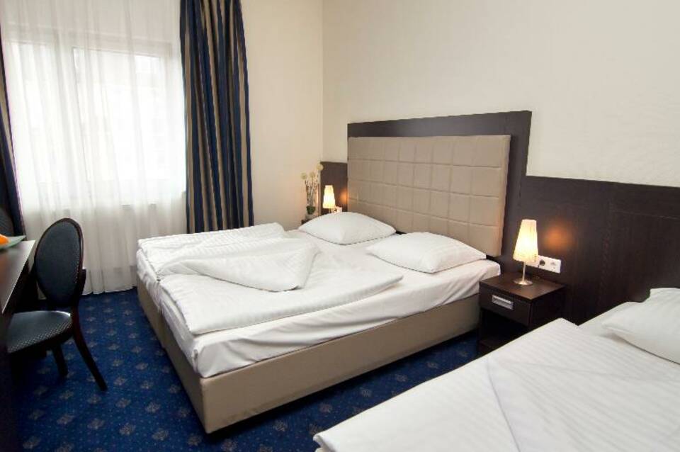 NOVUM Hotel Continental Hamburg 3