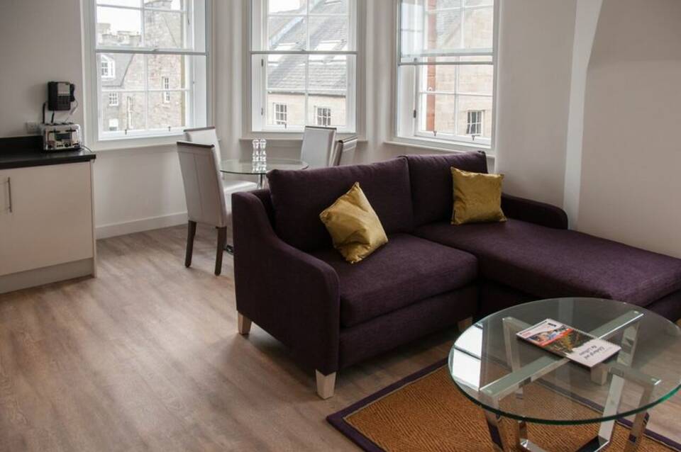 Braid Apartments by Mansley 3