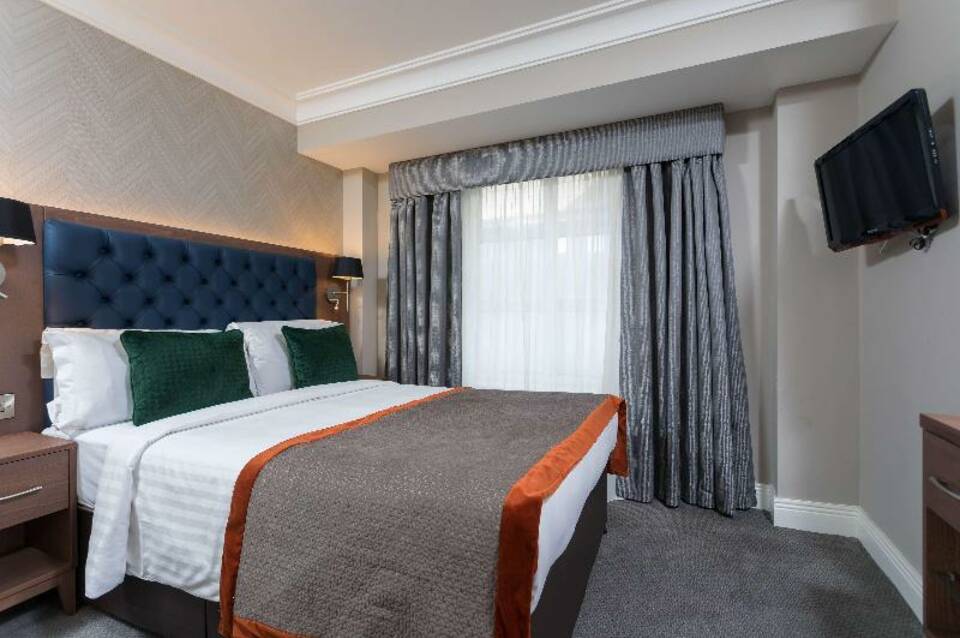 The Fleet Street Hotel 3