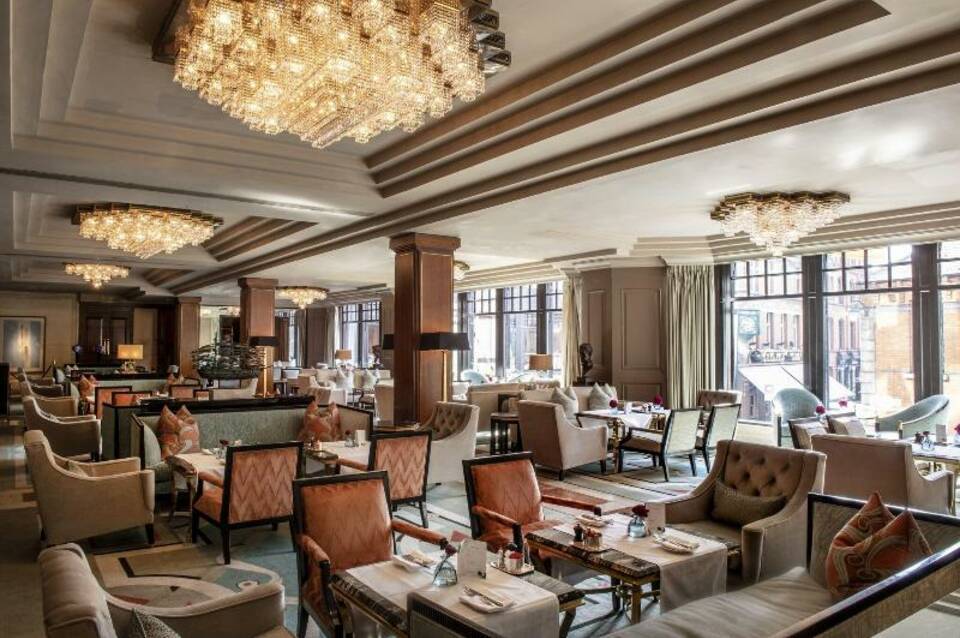 The Westbury 5