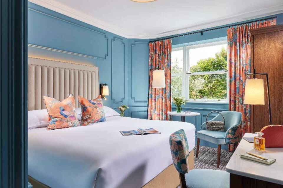 Waterloo Townhouse & Suites 5