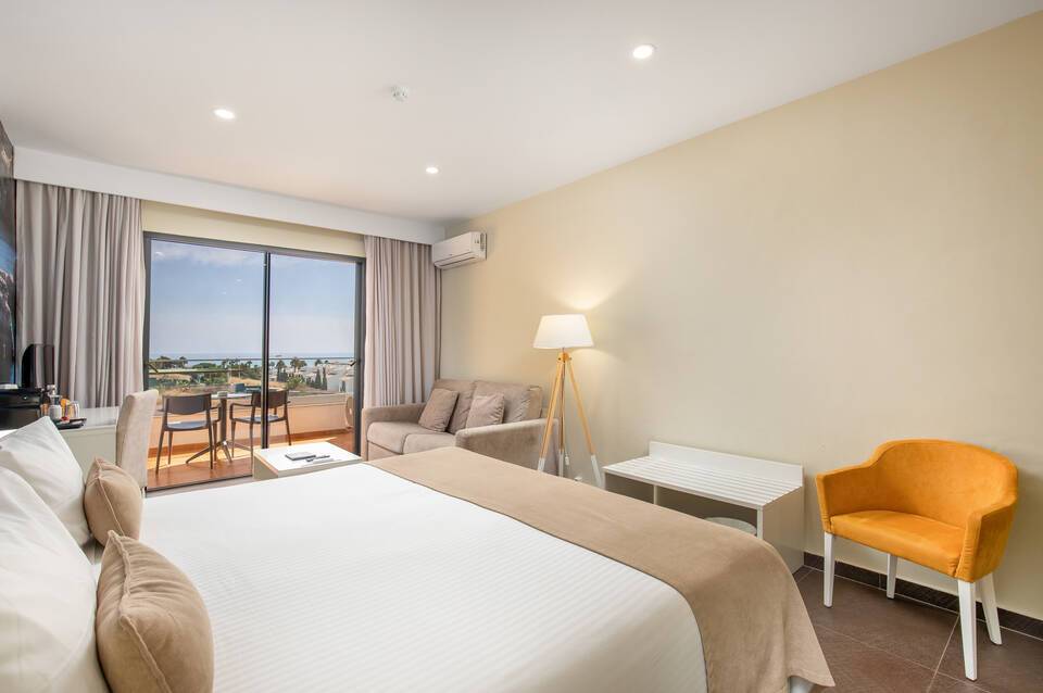 Lagos Atlantic Hotel 4