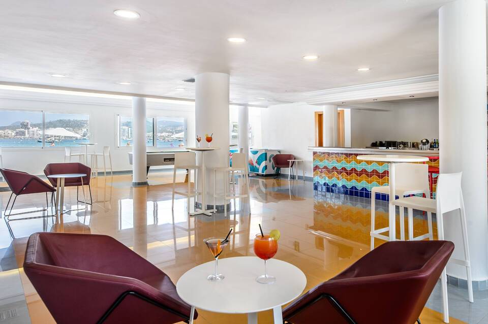 Hotel Vibra S´Estanyol 4