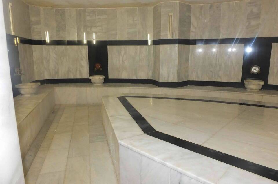 Kaila City Hotel 4