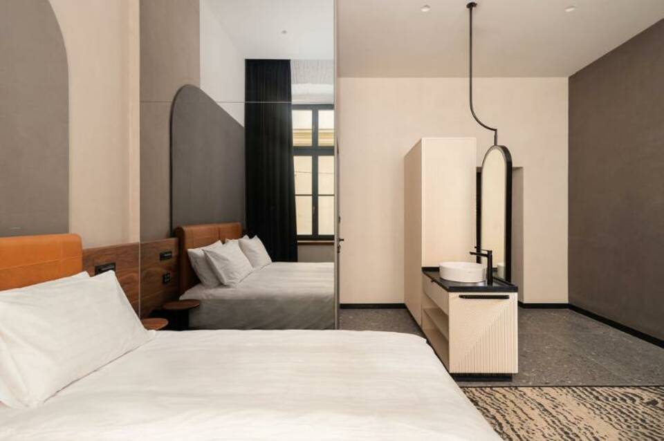 Hotel Gin Budapest 1