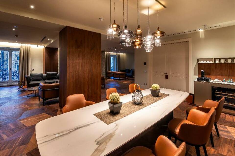 AF Duomo - Milano Luxury Suites 1