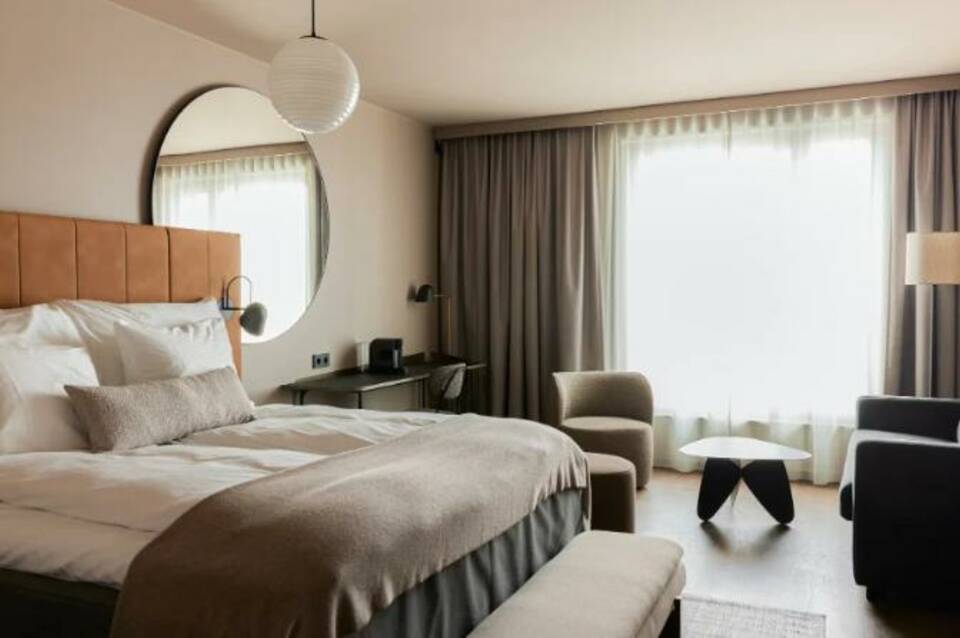 Clarion Hotel Helsinki Airport 1