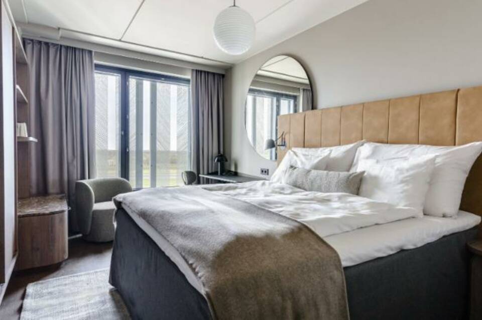 Clarion Hotel Helsinki Airport 3