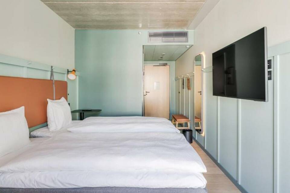 Comfort Hotel Helsinki Airport 1