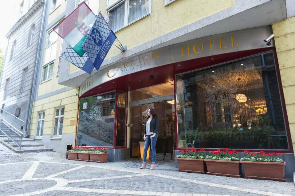 Carlton Hotel Buda Castle 5