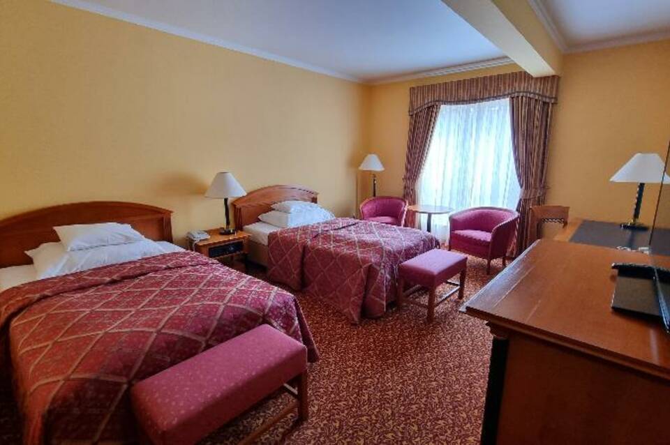 Hotel Savoy Prague 4