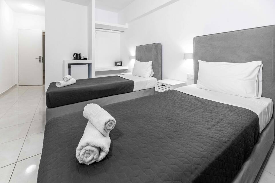 PefkosBreeze Family Resort & Spa 2