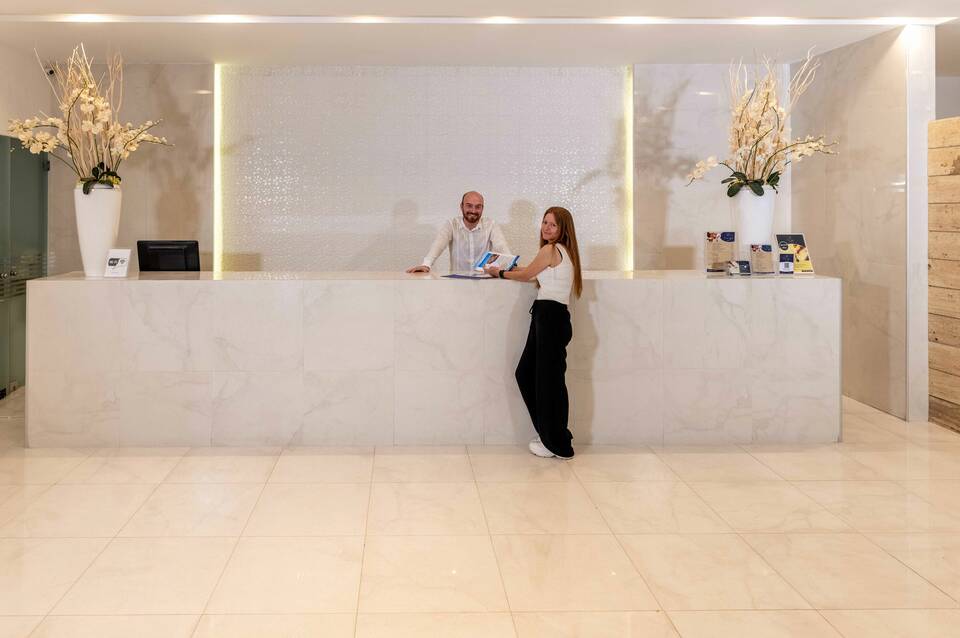 PefkosBreeze Family Resort & Spa 4