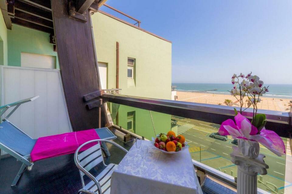 Executive La Fiorita 3