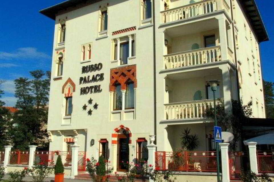 Romantik Hotel Russo Palace 1
