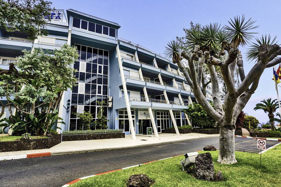 Coral La Quinta Park Suites 4