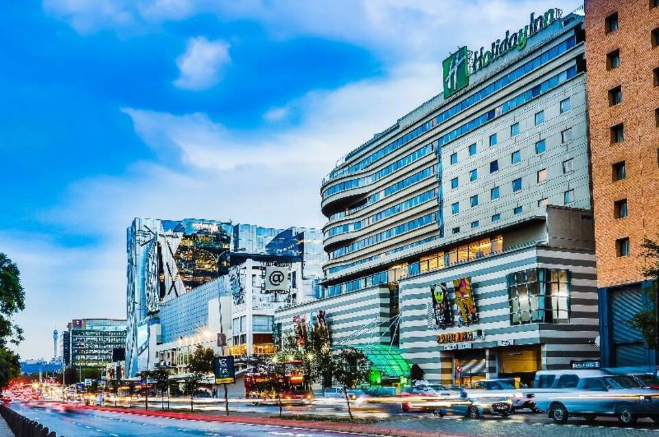 Holiday Inn Johannesburg-Rosebank 5