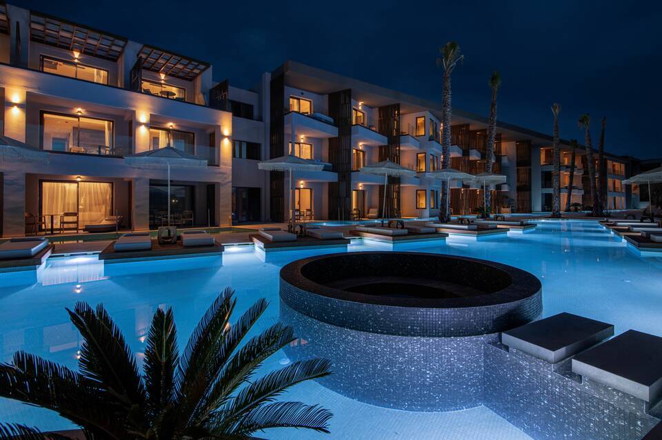 Nalu Resort & Spa 5