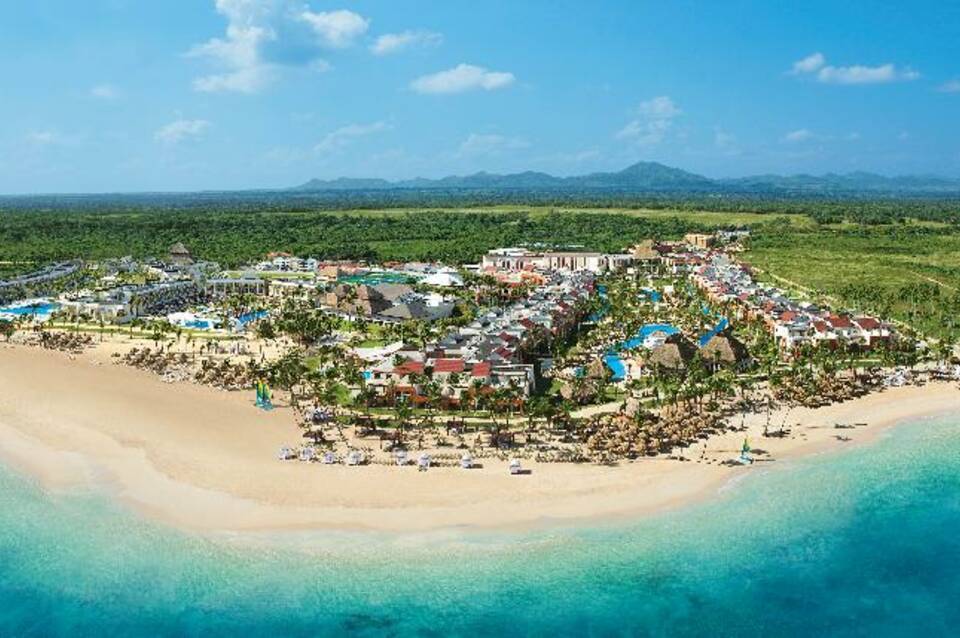 Breathless Punta Cana Resort & Spa 3